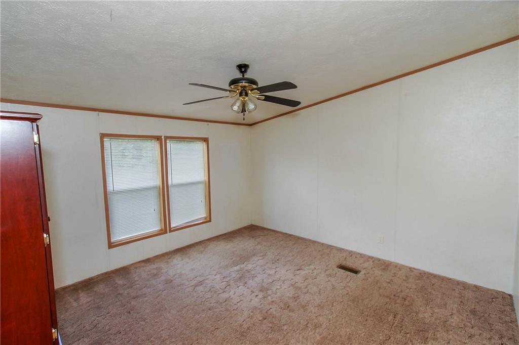 318 Hackelbender Road Mount Morris, PA 15349 - Photo 10 of 23