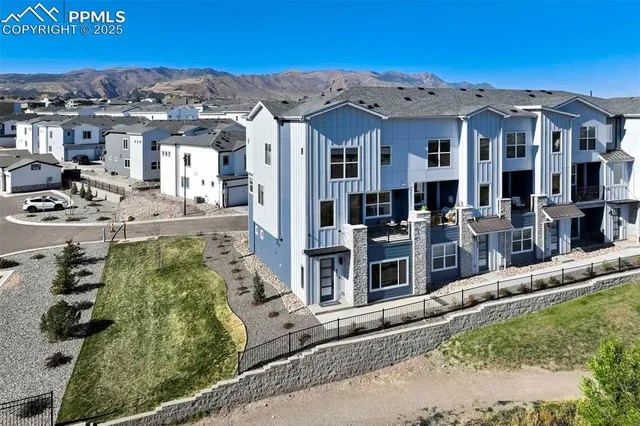 $654,900 | 897 Beckton Heights, Colorado Springs, CO 80907