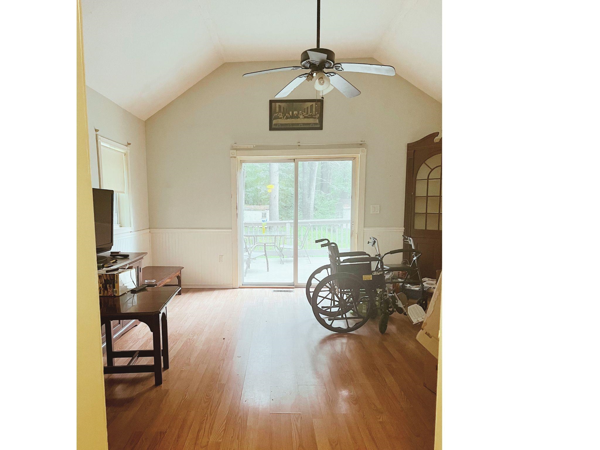 7 Tobacco Road Derry, NH 03038 - Photo 18 of 18 Gallery Image 18