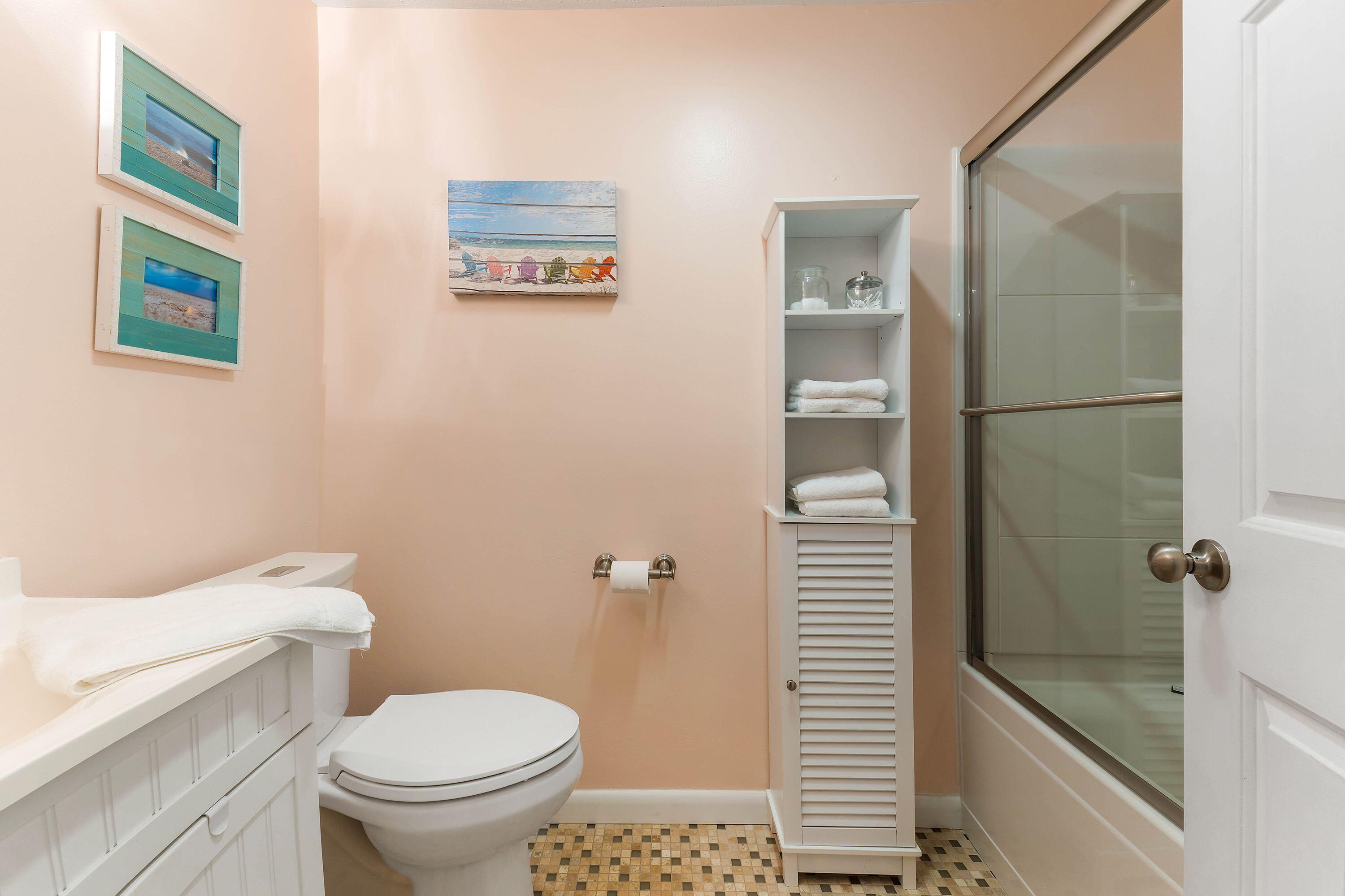 444 Main Street, Unit 110 Ogunquit, ME 03907 - Photo 11 of 19 Renovated Bath