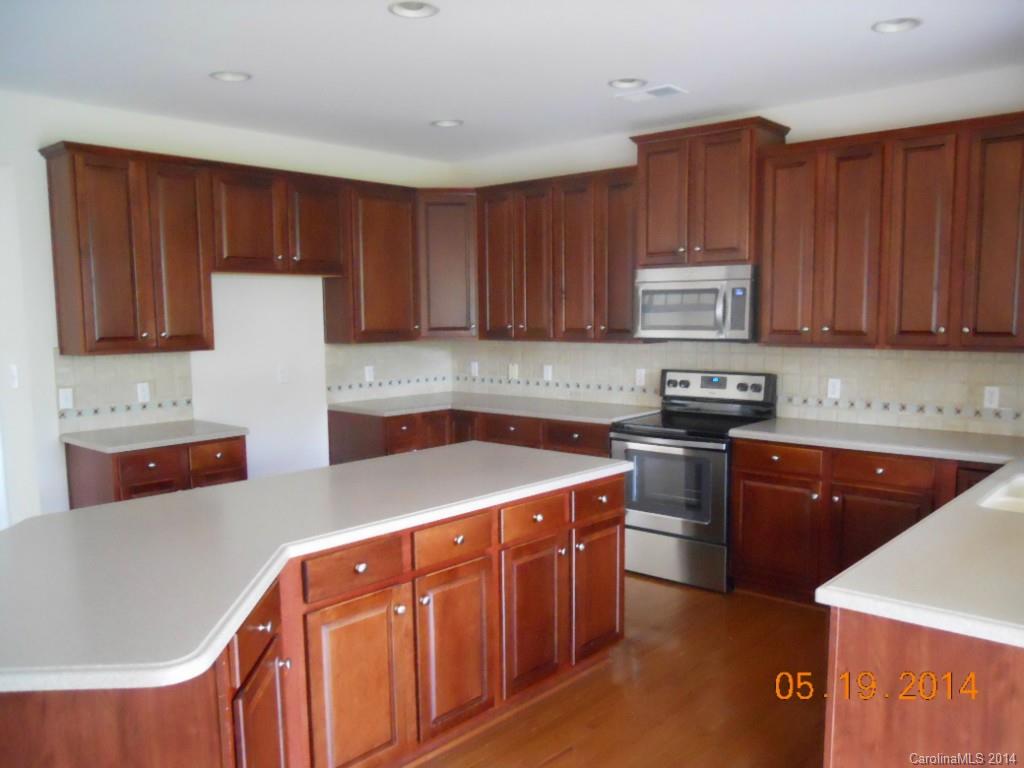 2421 Becket Ridge Road Charlotte, NC 28270 - Photo 5 of 14