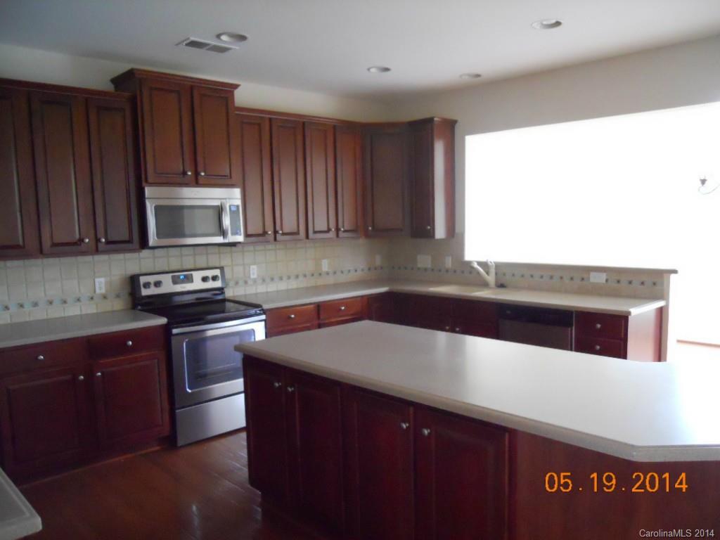 2421 Becket Ridge Road Charlotte, NC 28270 - Photo 6 of 14