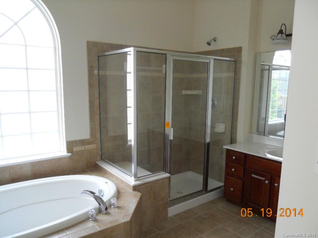 2421 Becket Ridge Road Charlotte, NC 28270 - Photo 9 of 14