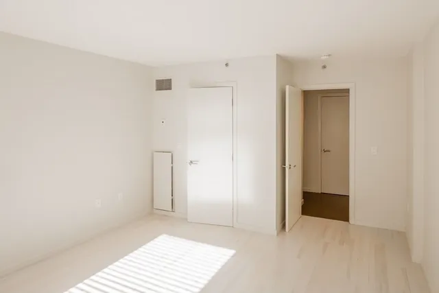 $7,500 | 755 Boylston Street, Unit 801, Boston, MA 02116