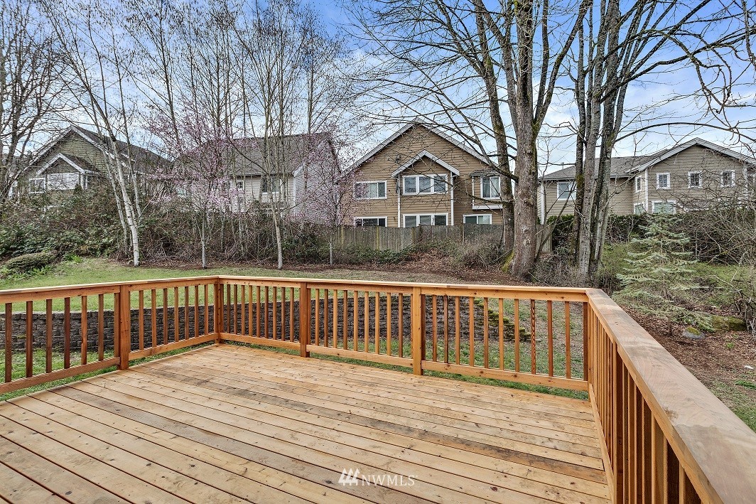 2056 Southeast 8th Place Renton, WA 98057 - Photo 16 of 19
