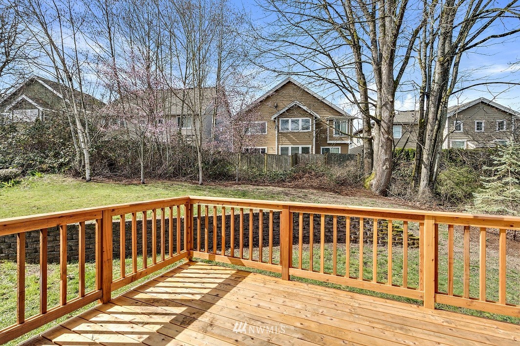 2056 Southeast 8th Place Renton, WA 98057 - Photo 17 of 19
