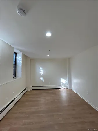 $4,000 | 27 Ludlow Street, Yonkers, NY 10705