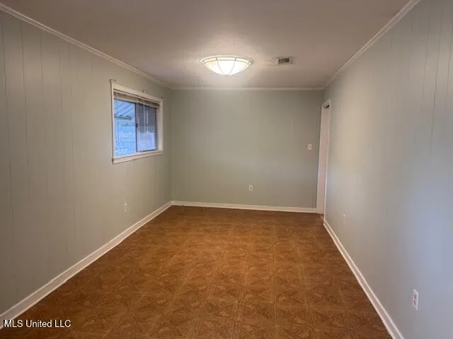 $159,000 | 102 East Lakeview Circle, Clinton, MS 39056