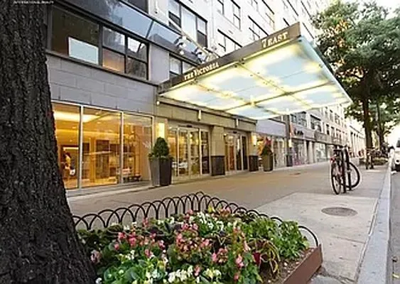 $2,250,000 | 7 East 14th Street, Unit 1009 | Flatiron