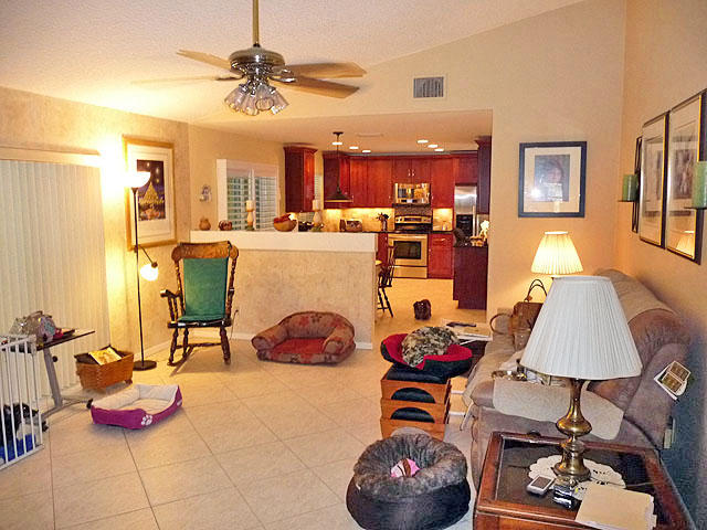 17735 Foxglove Lane Boca Raton, FL 33487 - Photo 8 of 21 Family Room to Kitchen