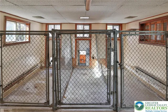 $389,800 | 9160 Furnace Road, Slatington, PA 18080