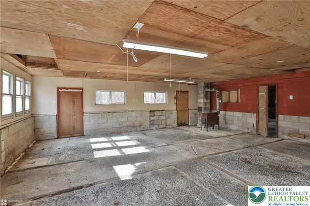 $389,800 | 9160 Furnace Road, Slatington, PA 18080