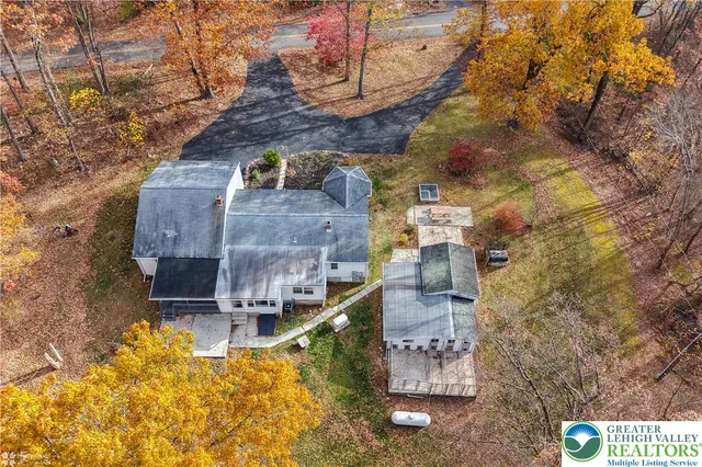 $389,800 | 9160 Furnace Road, Slatington, PA 18080