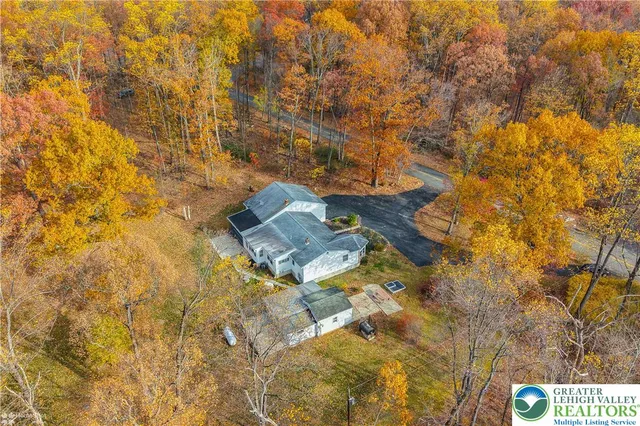 $389,800 | 9160 Furnace Road, Slatington, PA 18080