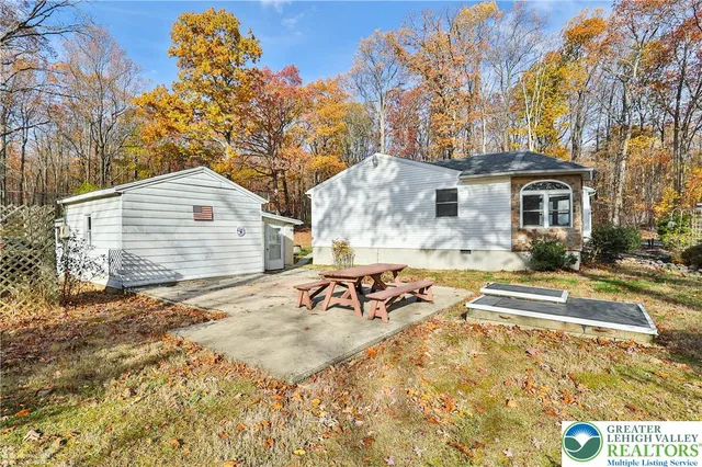 $389,800 | 9160 Furnace Road, Slatington, PA 18080