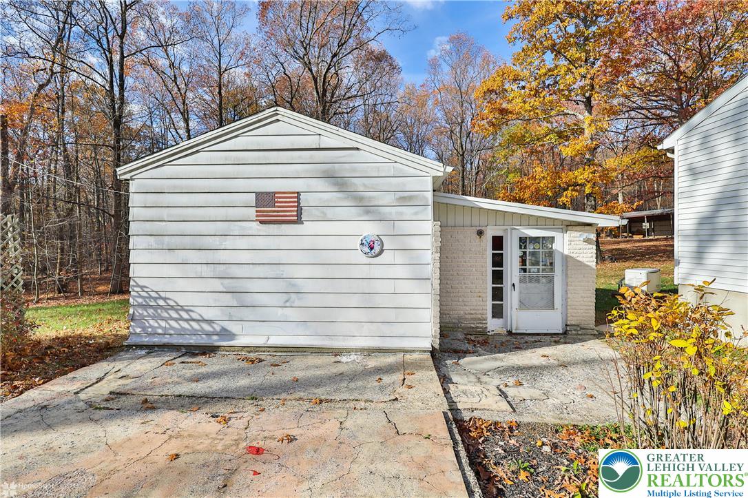 9160 Furnace Road Slatington, PA 18080 - Photo 9 of 52 a front view of a house