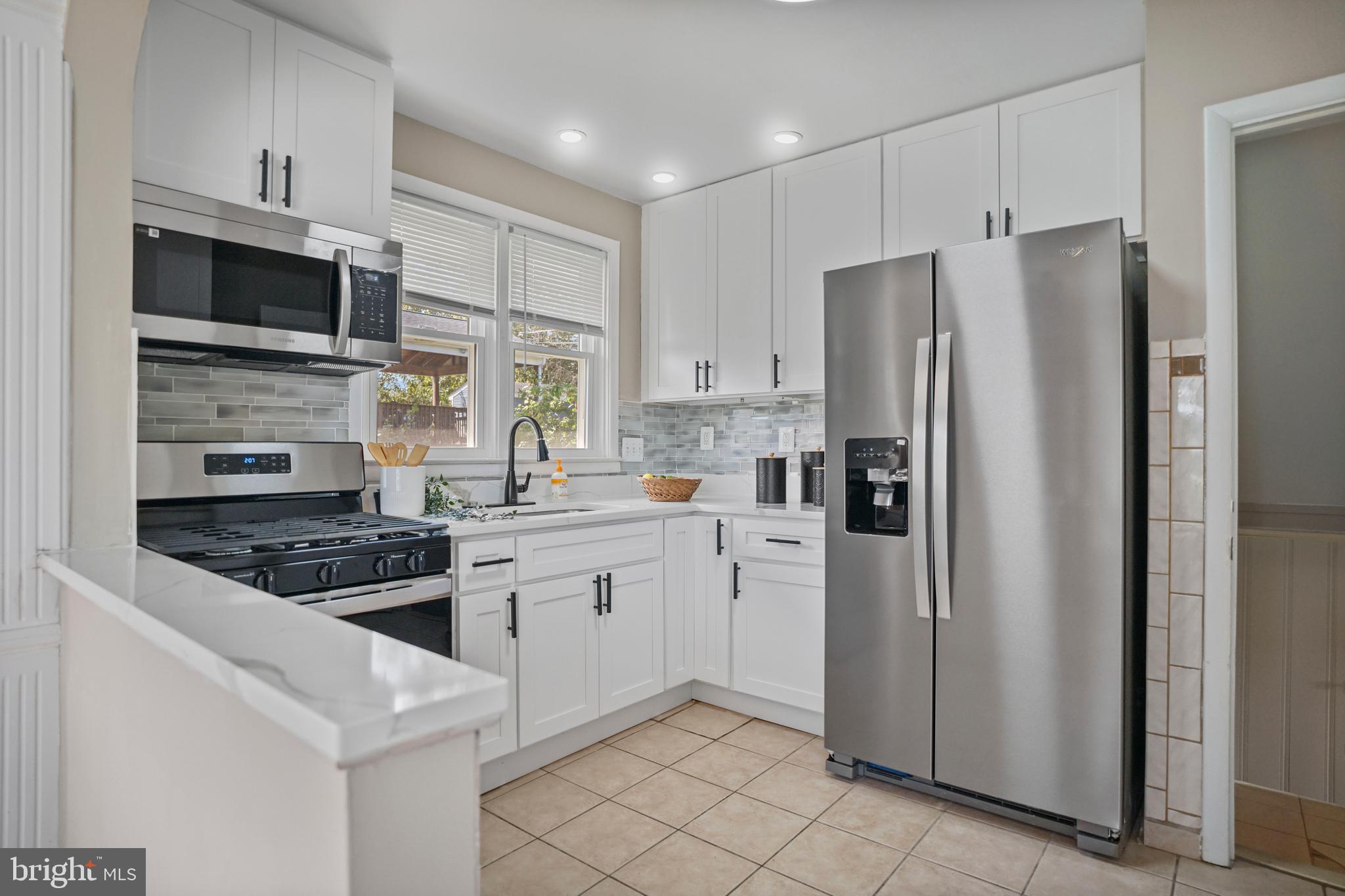 3512 Mayfair Road Baltimore, MD 21207 - Photo 10 of 29 Kitchen