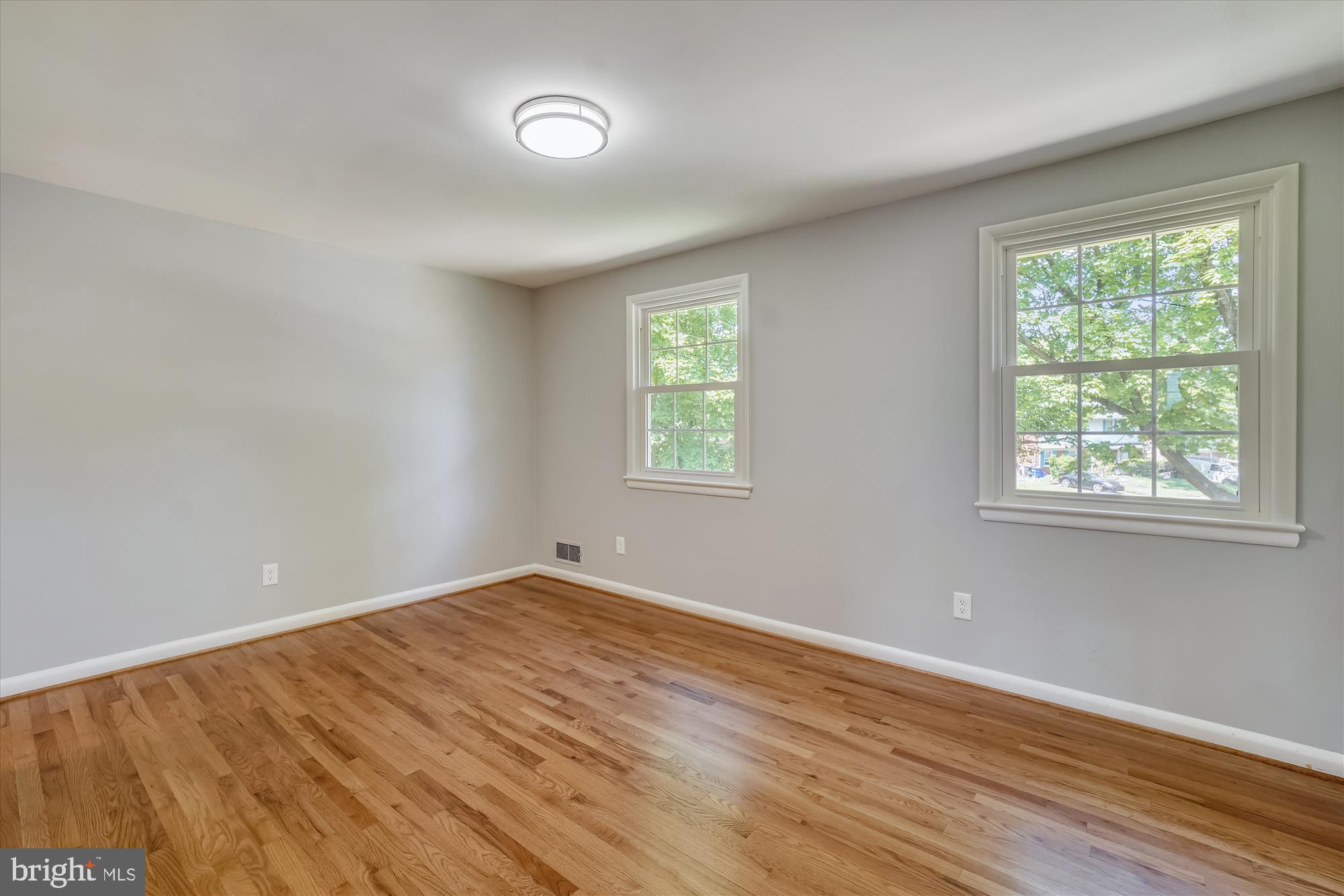9401 Curran Road Silver Spring, MD 20901 - Photo 33 of 36 Gallery Image 33