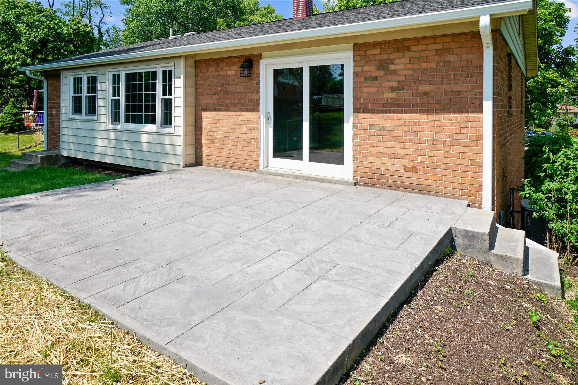 9401 Curran Road Silver Spring, MD 20901 - Photo 5 of 36 Gallery Image 5