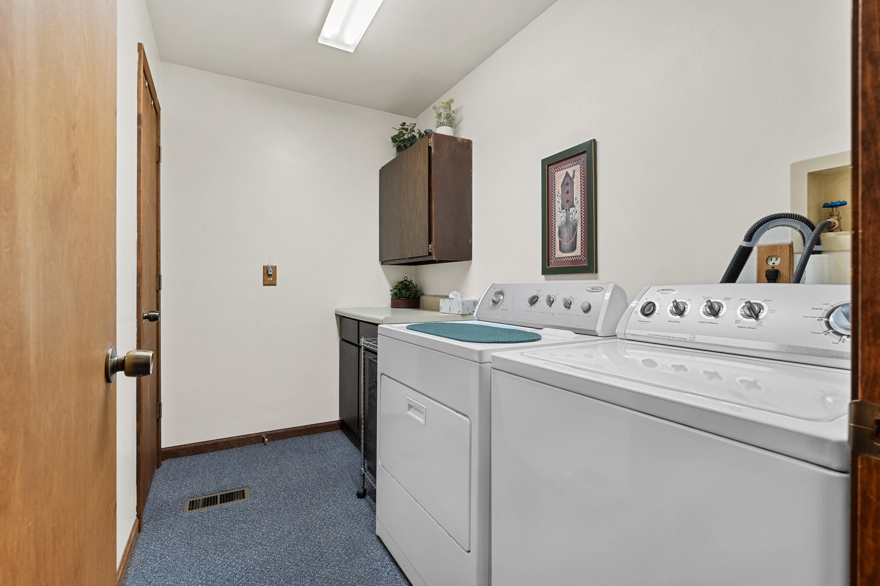 47177 Klett Road Paw Paw, MI 49079 - Photo 20 of 41 Klett Rd 47177 Paw Paw 49079-18