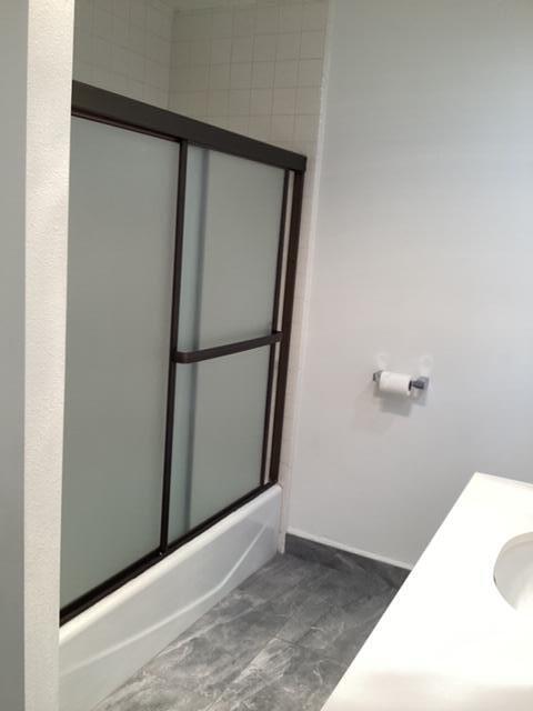 228 Eagle Lane Palmdale, CA 93551 - Photo 10 of 17 a view of bathroom