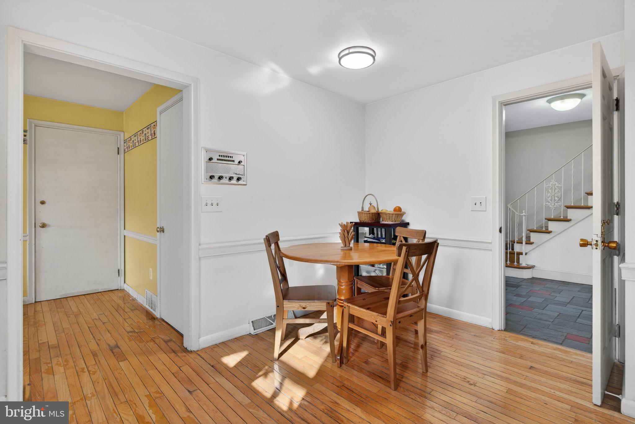 70 Waverly Avenue Lancaster, PA 17601 - Photo 8 of 44