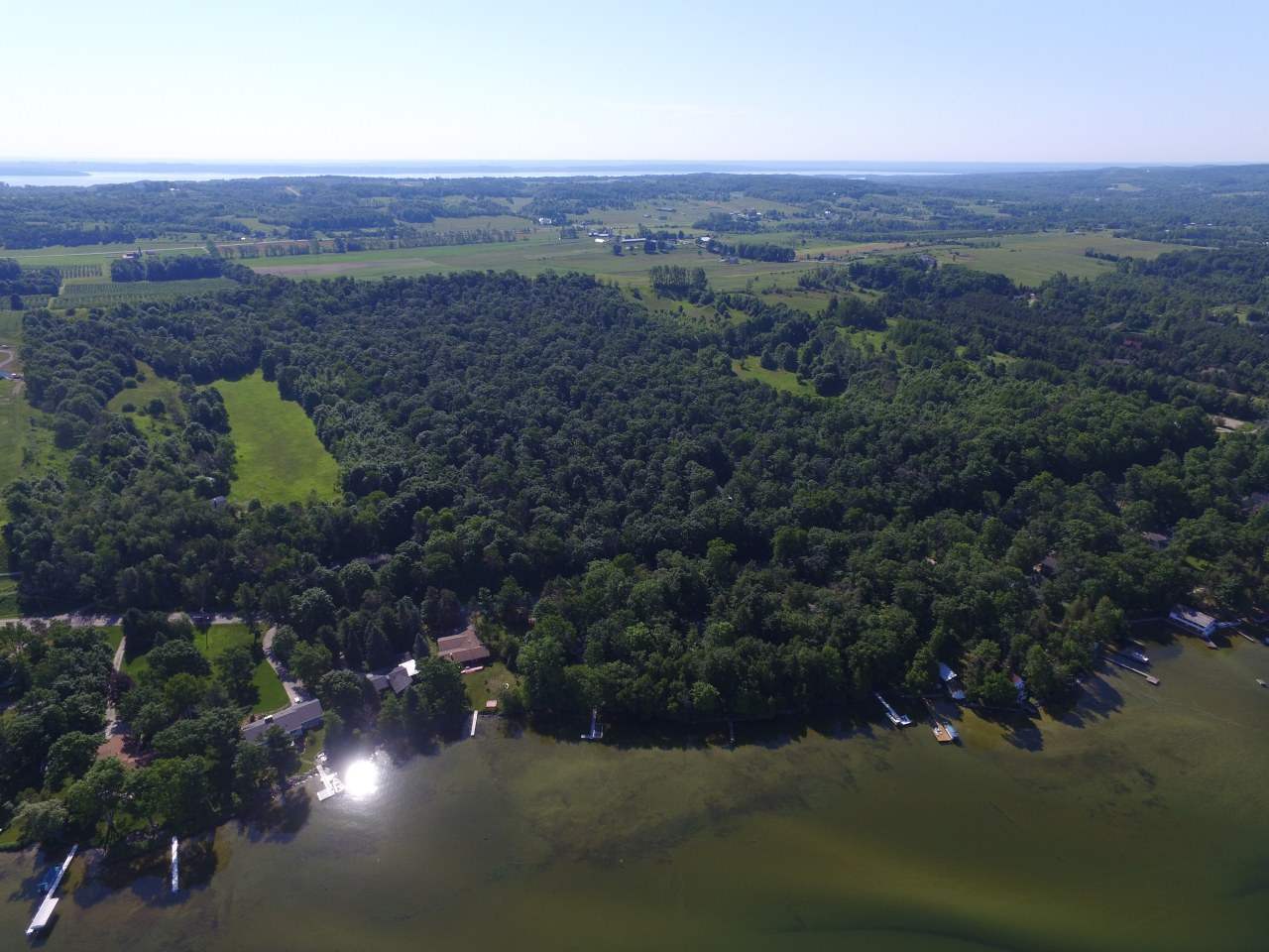 8210 South Lakeview Road Traverse City, MI 49684 - Photo 3 of 55 1817773-2.JPG