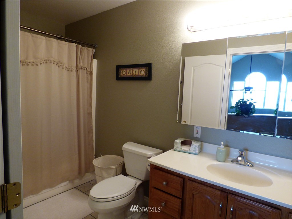 2676 Valley Road Northeast Moses Lake, WA 98837 - Photo 16 of 25 Gallery Image 16