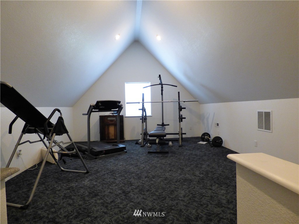 2676 Valley Road Northeast Moses Lake, WA 98837 - Photo 23 of 25 Gallery Image 23