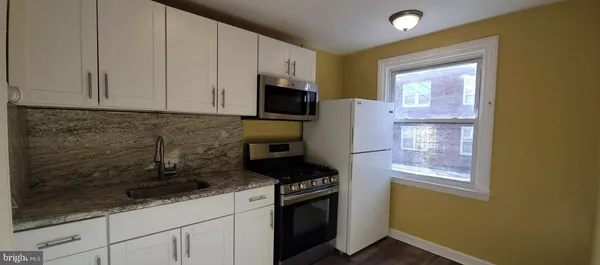 $1,025 | 6332 Gardenia Street, Unit 1, Philadelphia, PA 19144