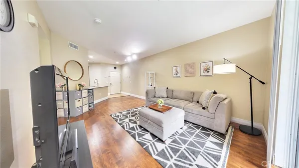 $580,000 | 2108 Scholarship, Irvine, CA 92612