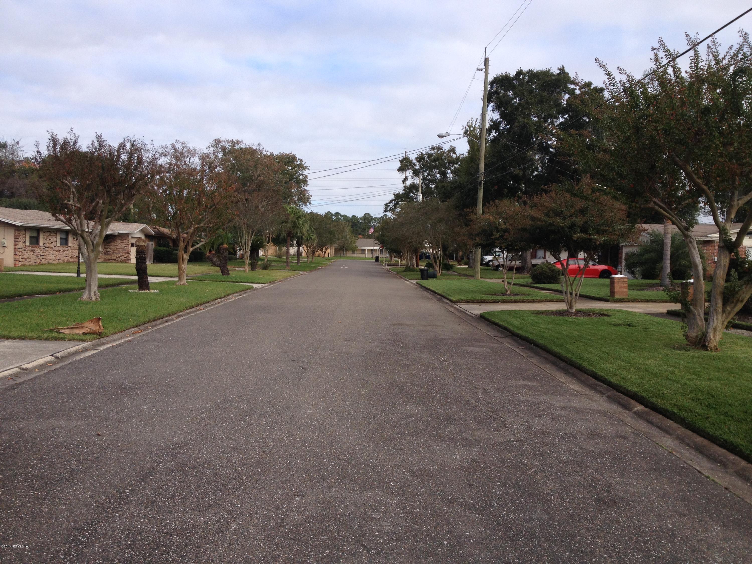4062 Pelican Road Jacksonville, FL 32207 - Photo 15 of 16 Street View