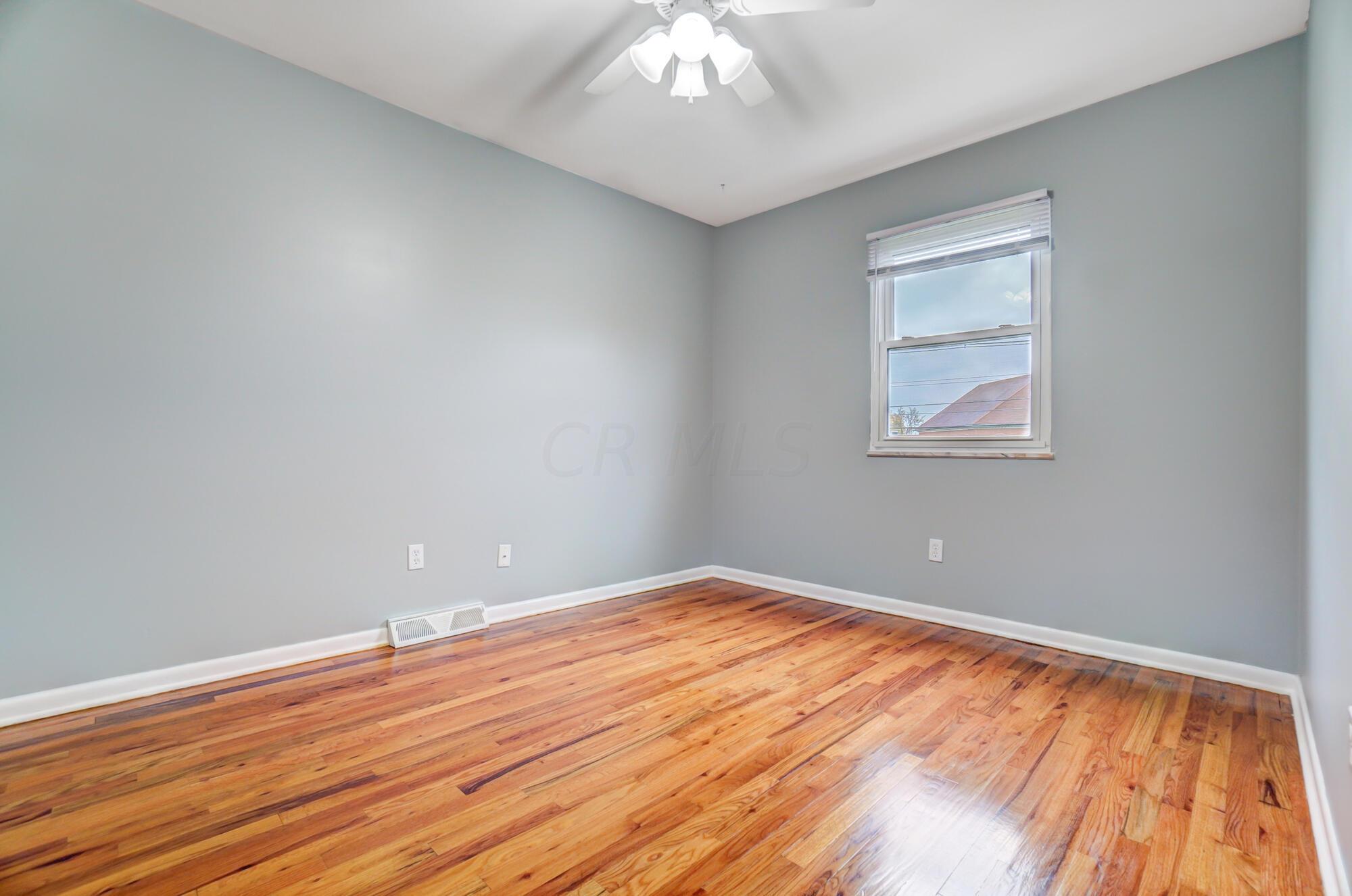 5711 Karl Road Columbus, OH 43229 - Photo 25 of 43 029