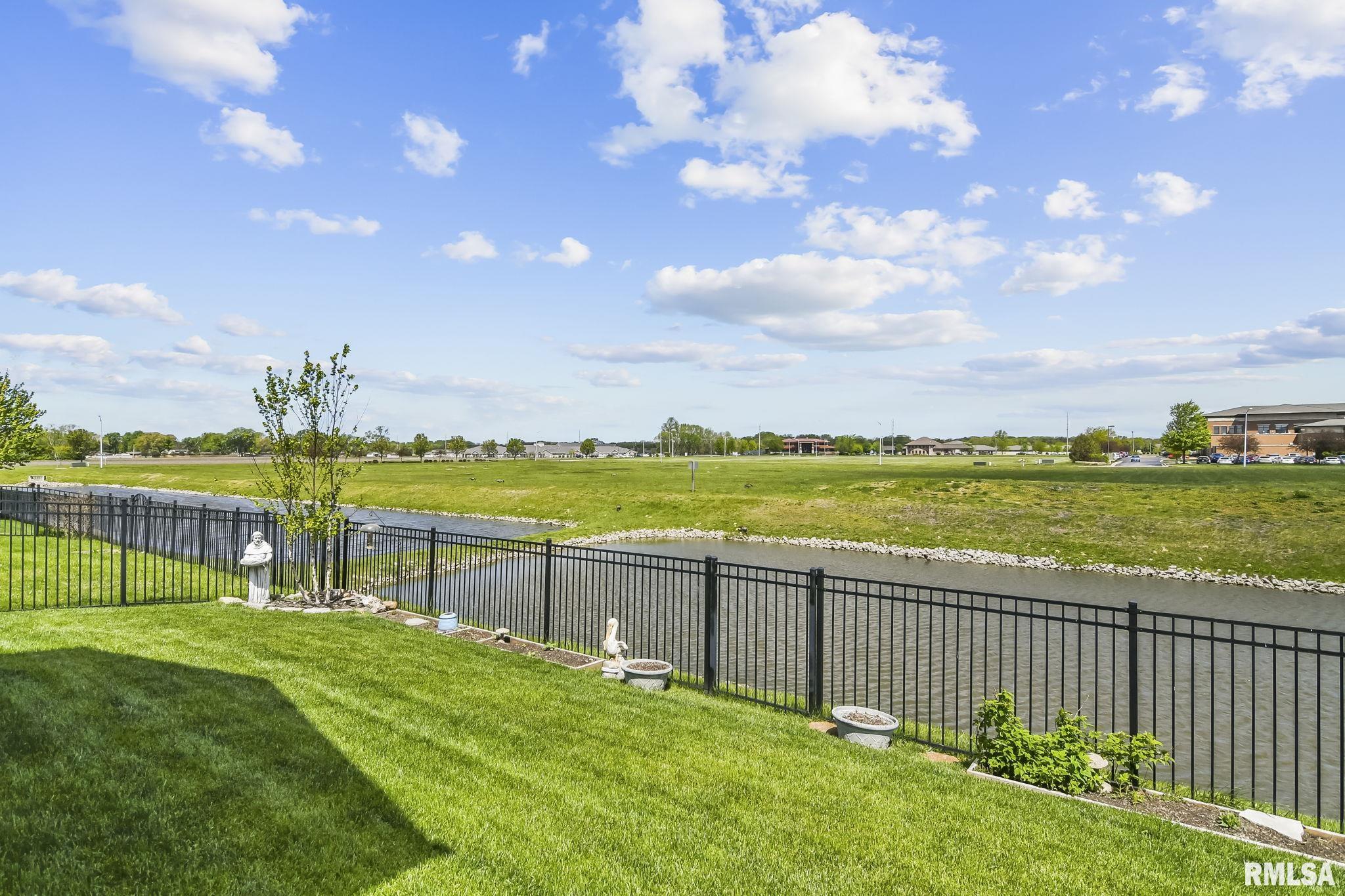 3207 Lakemere Drive Springfield, IL 62711 - Photo 36 of 37