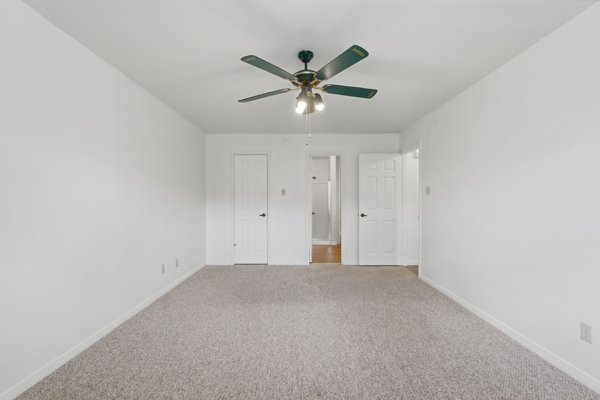 16949 Castleton Farms Road, Unit 44 Spring, TX 77379 - Photo 17 of 30 Primary Suite can easily fit a king-sized bed!