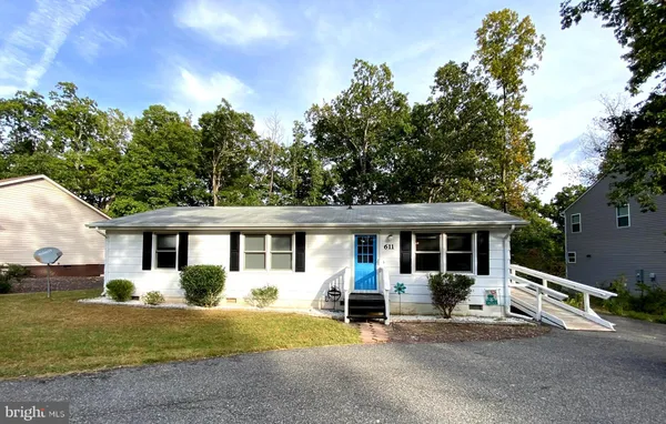 $1,950 | 611 Yorktown Boulevard, Locust Grove, VA 22508