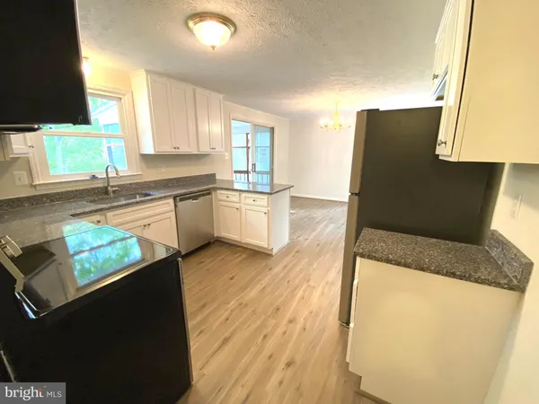 $1,950 | 611 Yorktown Boulevard, Locust Grove, VA 22508