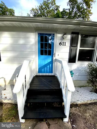 $1,950 | 611 Yorktown Boulevard, Locust Grove, VA 22508