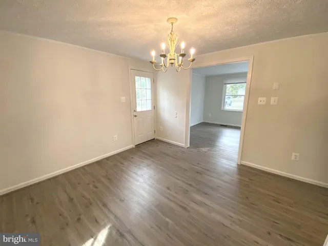 $1,950 | 611 Yorktown Boulevard, Locust Grove, VA 22508