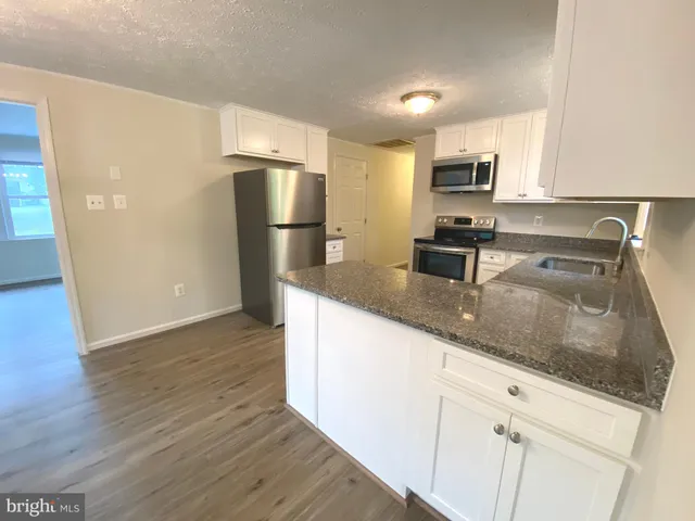 $1,950 | 611 Yorktown Boulevard, Locust Grove, VA 22508