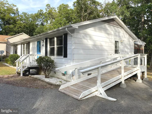 $1,950 | 611 Yorktown Boulevard, Locust Grove, VA 22508