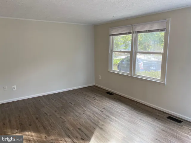 $1,950 | 611 Yorktown Boulevard, Locust Grove, VA 22508