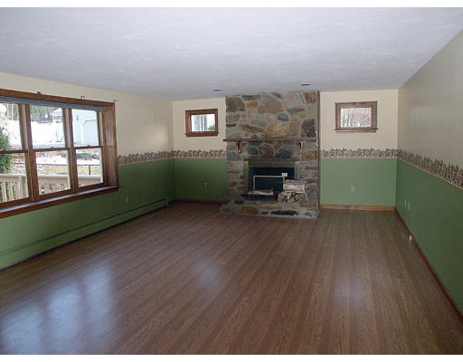 10 Ordway Road Hudson, MA 01749 - Photo 4 of 4 Gallery Image 4