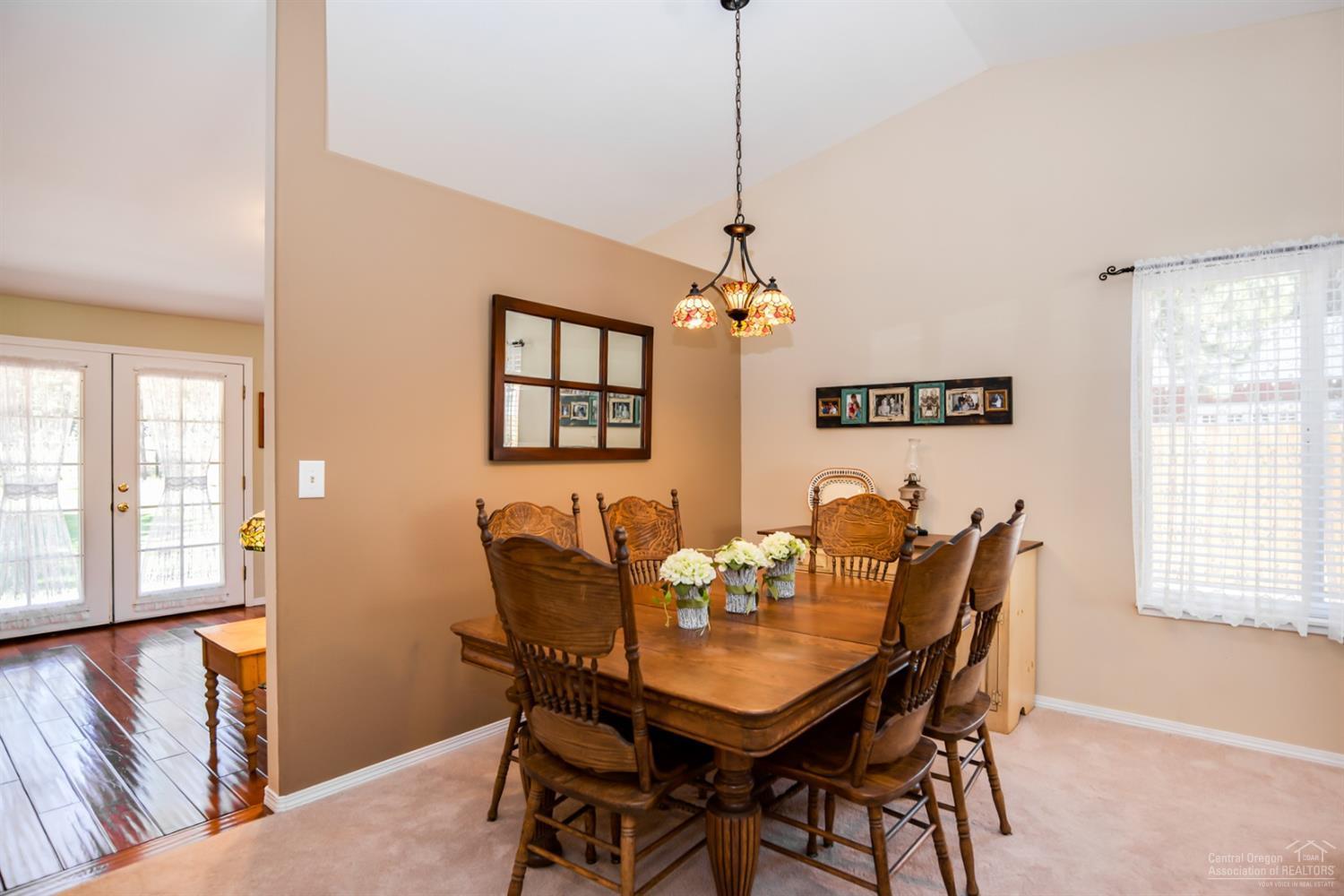 19374 Mohawk Road Bend, OR 97702 - Photo 8 of 25 Additional Photo