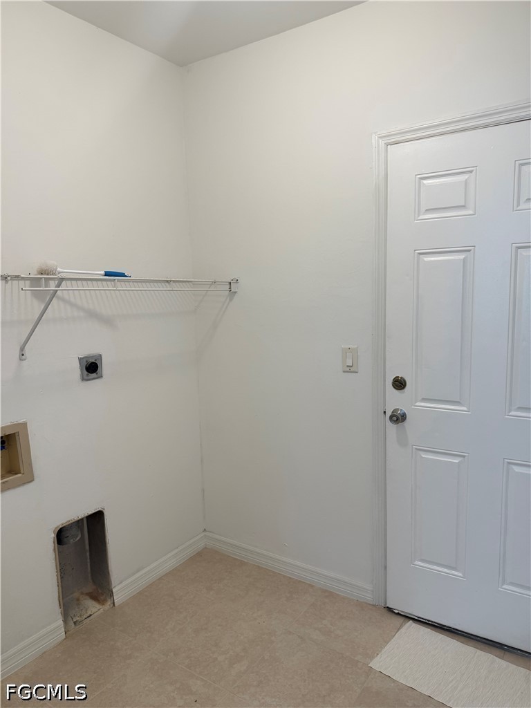2916 7th Street Southwest Lehigh Acres, FL 33976 - Photo 13 of 19 a view of small space