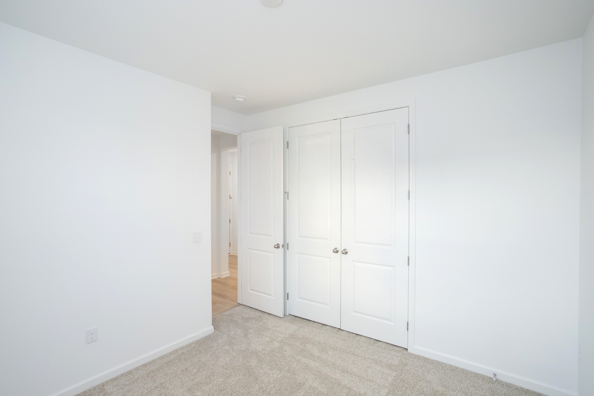 306 Hickory Pointe Drive Dickson, TN 37055 - Photo 16 of 36 a view of an empty room