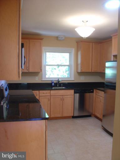 18802 Rolling Road Hagerstown, MD 21742 - Photo 16 of 26 Kitchen