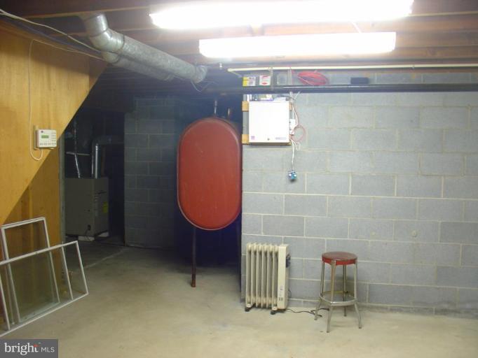 18802 Rolling Road Hagerstown, MD 21742 - Photo 24 of 26 Basement #2