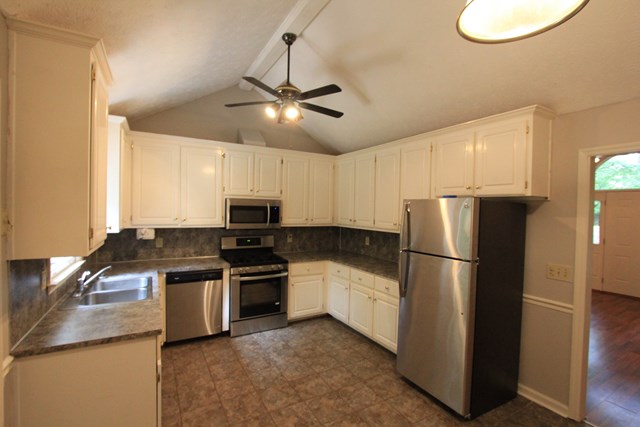 635 Grant Road Cataula, GA 31804 - Photo 6 of 16 Gallery Image 6