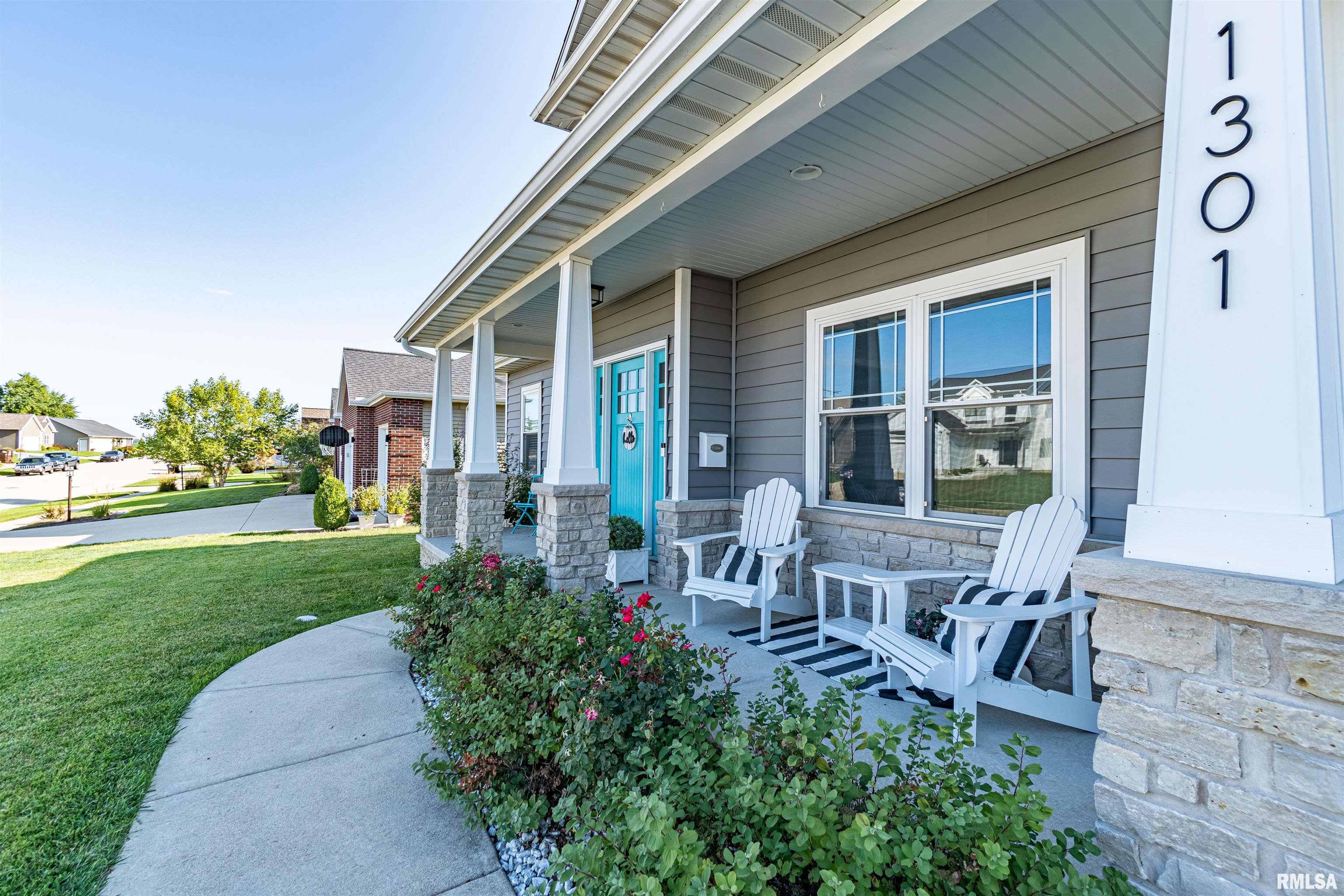 1301 Hampton Road Washington, IL 61571 - Photo 3 of 63 Gallery Image 3